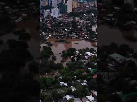 INUNDACIONES en Paraguay: el río Paraná deja casas bajo el agua #shorts