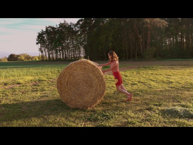 Video zu 'Milosc Jest Slepa' ansehen