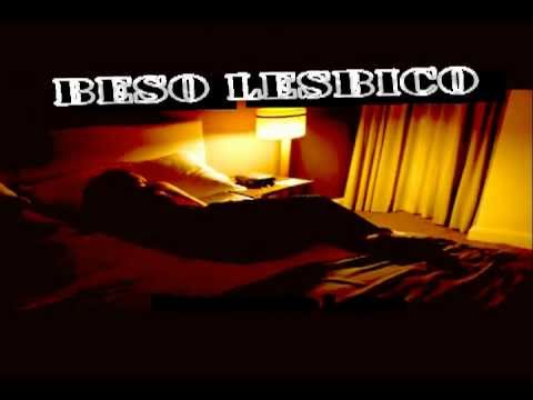 Beso Lesbico - Durmiendo Lejos