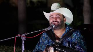 @Laberinto OficialGrupo Laberinto - Que te Casas(En Norteño // Live Session)