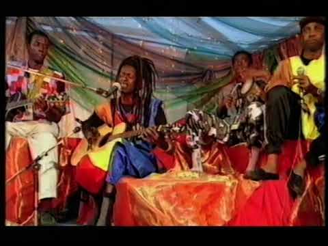 Guiss Guiss | Cheikh Lo & Youssou N'dour | BBC Studio