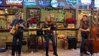 I'm Feelin Bad -- Hot Club of Cowtown live at Gruene Hall