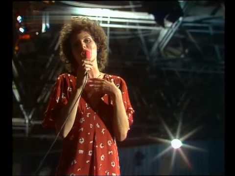 Su Kramer - Abends in einer großen Stadt (Menschen am Abend) 1975