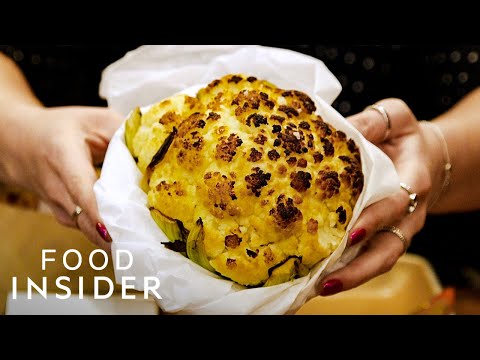 為什麼花椰菜是這家皮塔店的明星？ (Why Cauliflower Is The Star Of The Show At This Pita Spot  | Line Around The Block)