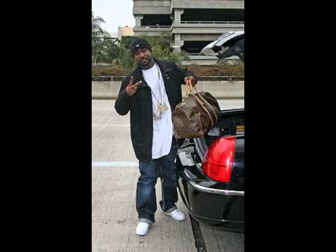 Young Buck Ft. Tha City Pap- OMG