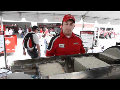 Farm Progress 2011: SCR Engines Walkaround