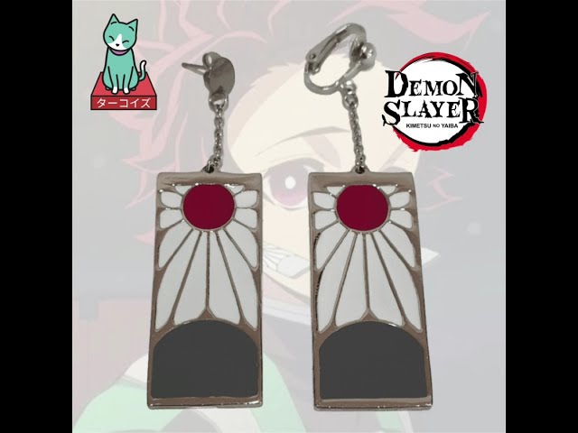 Vídeo relacionado con Pendientes Demon Slayer, pendientes Kimetsu No Yaiba Kamado Tanjirou con colgante, pendientes de declaración para amantes del anime, Acrílico