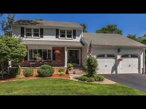 30 Chequessett Rd, Reading MA - Rick Nazzaro - Tel 781-290-7425