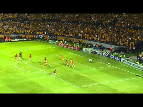 Confira os melhores momentos de Tigres-MEX 3 x 1 Internacional, pela semifinal da Libertadores
