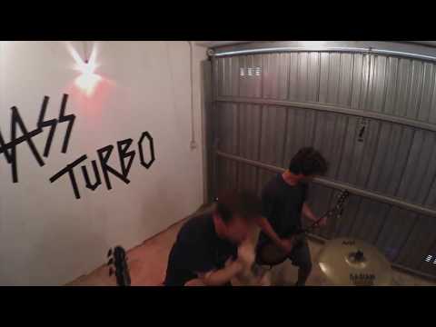 Mass Turbo - The Wrestler (Official Music Video)