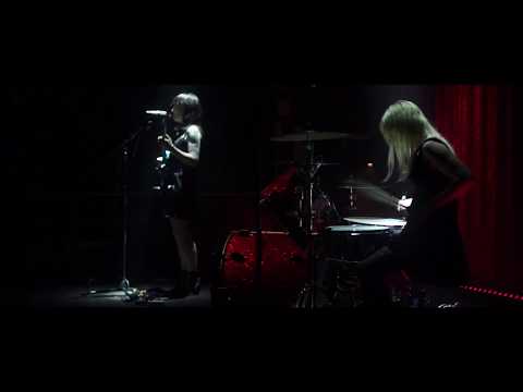 Vulpynes - The Hunt