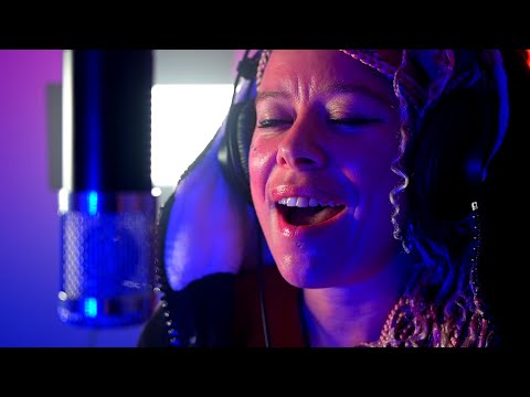 AWAY | BIANCA CIOCCA | BLUE CHERRY