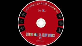 Daryl Hall &amp; John Oates - Delayed Reaction