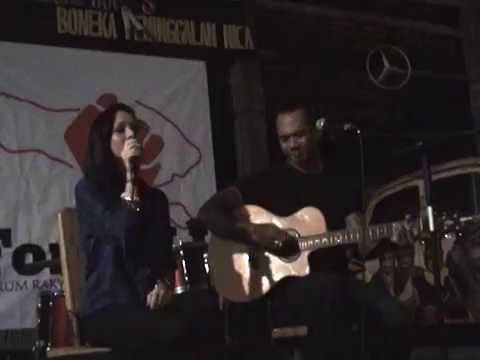 Briana Simorangkir & JRX "SID" - Diamonds Are Forever