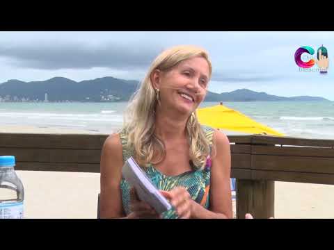 Escritora Zeni Maria apresenta seu livro Deixa eu colocar para fora