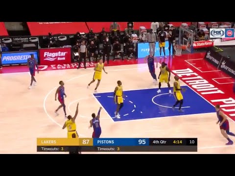 Wayne Ellington hits the dagger 3 against the Lakers late in the 4th Quarter #nba #pistons #lakers