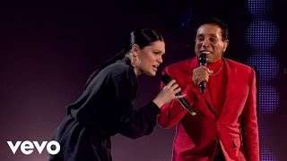 Smokey Robinson, Jessie J - Cruisin&#39; (Live At Edinburgh Castle/2014)