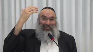 שלום בית לגברים - מהי אהבה על פי תורה▪️הרב נחמנסון▪️(בית כנסת חב"ד חדרה) (הרב יהודה לייב נחמנסון) - התמונה מוצגת ישירות מתוך אתר האינטרנט יוטיוב. זכויות היוצרים בתמונה שייכות ליוצרה. קישור קרדיט למקור התוכן נמצא בתוך דף הסרטון