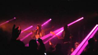 Jenni Vartiainen - Duran Duran - Live @ Tähti 12.3.2011 - HIGH QUALITY