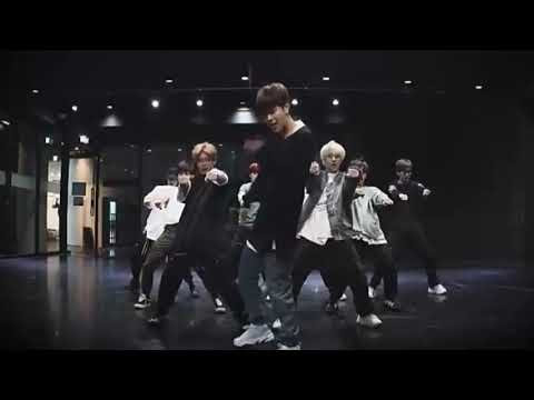 #straykids Flashmob Stray Kids in Moscow