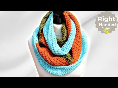 How to Crochet a FAST & EASY Infinity Scarf for Absolute Beginners! | The Secret Yarnery