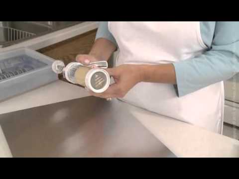 Kuhn Rikon Cookie Press - Using