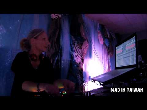 Birthday Ks Dj set Ela Stanska 21 11 2017 film by Mad In Taïwan