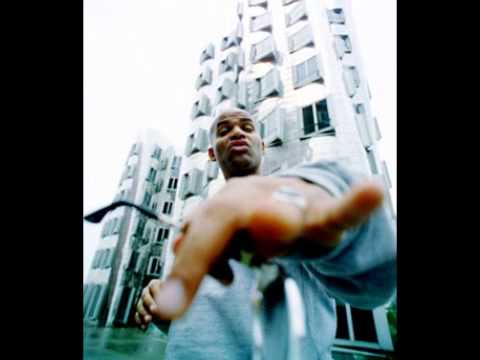 OLLI BANJO ft. JONESMANN - ICH HATE MIT DIR!