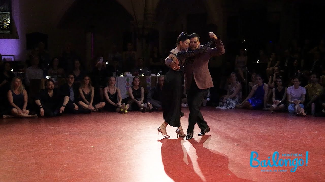 Video thumbnail for MOIRA CASTELLANO & OCTAVIO FERNANDEZ - Bailongo Tango Festival 2024 1/4