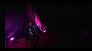 Luciano Biondini plays «Senza Fine» at Villa Fontana, Ennenda, Switzerland