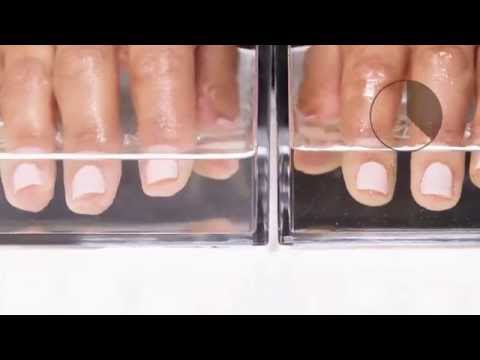 AHAVA Skin Experiment #0003: Bringing Moisture to the Surface