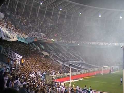 "racing 1 casla 0 - bengalas- si la nuestra es una hinchada diferente-" Barra: La Guardia Imperial • Club: Racing Club