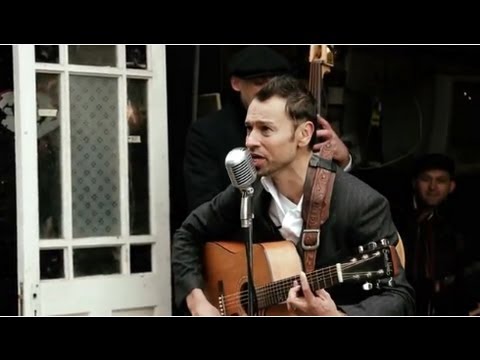 Si Cranstoun  - Coupe De Ville ( London Pub)