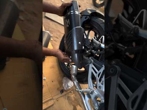 New Akrapovic Exhaust install in Yamaha R15 V3 V4 Bike Modified #shorts #akrapovic #exhaust #r15v4