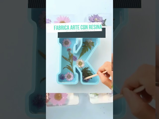 Vídeo relacionado con Pequeñas Cabezas de Cráneo 20 Piezas de Juguetes de Broma de Resina para