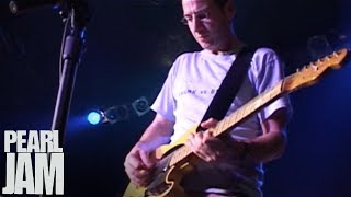 Do The Evolution - Live at the Showbox - Pearl Jam