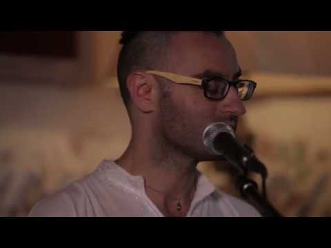 Avre Tu Puerta Cerrada - Al'Fado