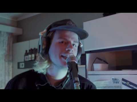 Danny Blue And The Old Socks - 6Ft Tall Baby (live session)