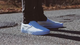 Video thumbnail for VANS CLASSIC SLIP-ON 'WHITE' REVIEW + ON FEET by Luey G