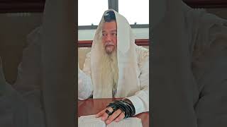 שער הביטחון | סבב שני - פרק 99 (הרב יגאל כהן) - התמונה מוצגת ישירות מתוך אתר האינטרנט יוטיוב. זכויות היוצרים בתמונה שייכות ליוצרה. קישור קרדיט למקור התוכן נמצא בתוך דף הסרטון