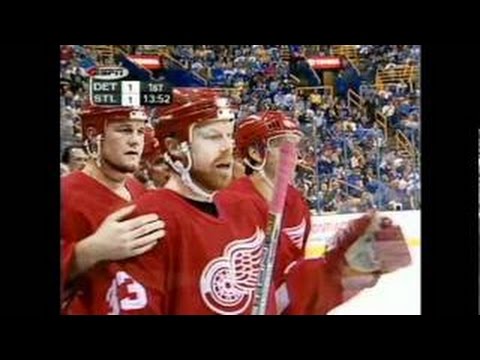 2002 Playoffs: Stl @ Det - Game 1 Highlights
