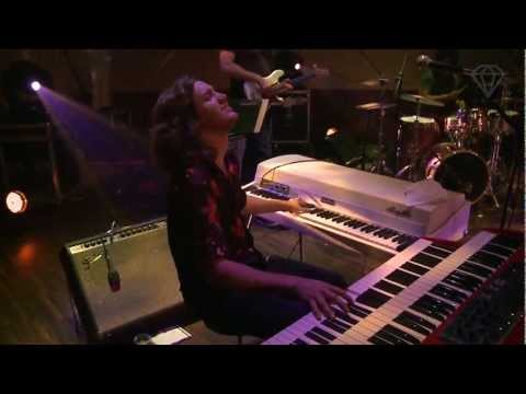 Austin Peralta - Mmhmmm (Flying Lotus + Thundercat cover) - LIVE at Cine Joia 13/SET/12
