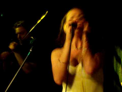 Sarah Cassidy Live @ The Classic Grand Part 2 28/05/09