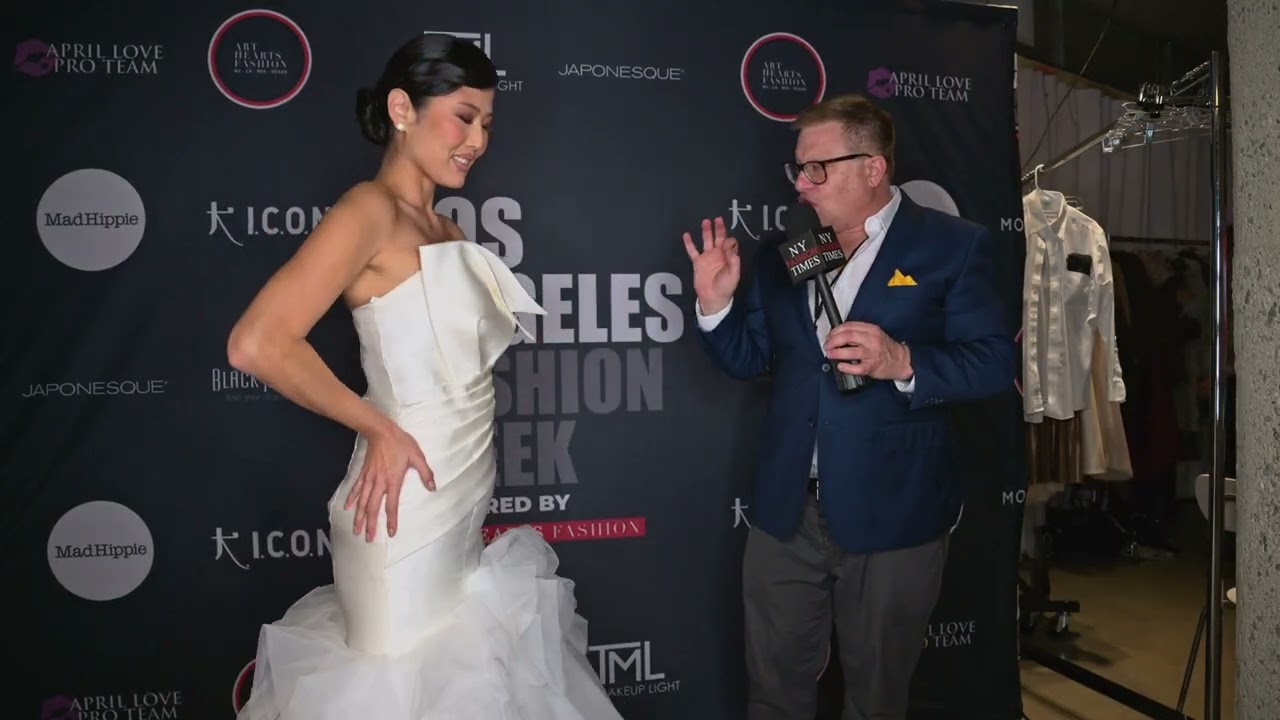 Model Glumira_kz wearing Glaudi by JohannaHernandez @artheartsfashion LAFW