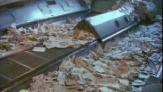 Sesame Street: Recycling Newspaper