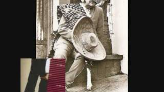 Jose alfredo jimenez estoy en el rincon de una cantina