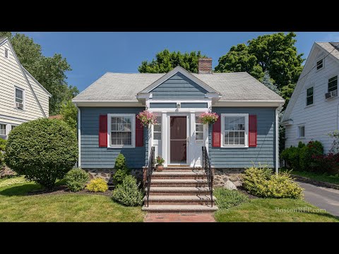 51 Fairlawn St, Malden MA  - Rose Manni - Tel: 781-820-0796