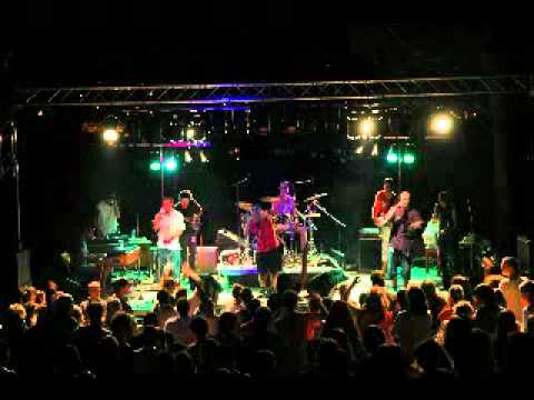 Otpisani klan - Opasne grupe - live livada 2005