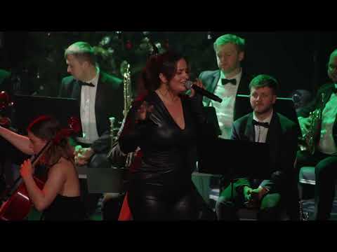 Jóla ósk- Már og Ísold, ásamt the Royal Northern College Of Music Session Orchestra.