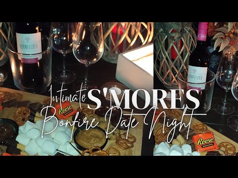 S'MORES BOARD | DATE NIGHT IDEAS | CHARCUTERIE BOARD | BACKYARD BONFIRE PARTY | SNACK BOARD